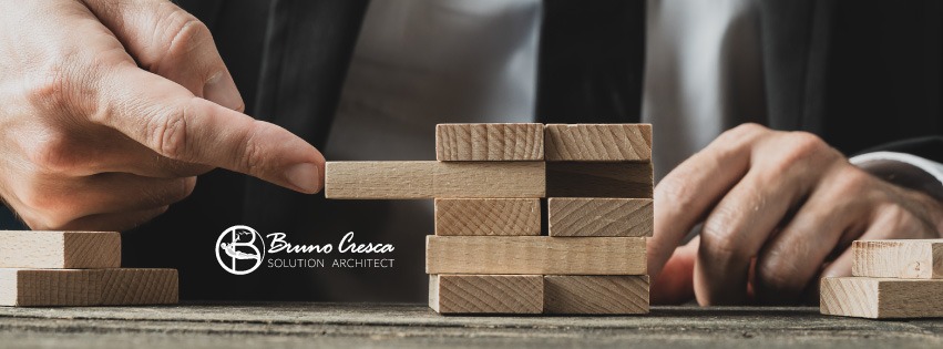 Who is Solution Architect: Processes, Role Description, Responsibilities, and Outcomes